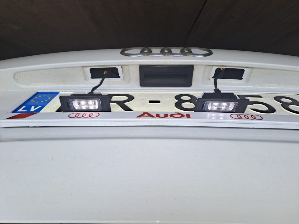 Фото в бортжурнале Audi Q5 (1G)