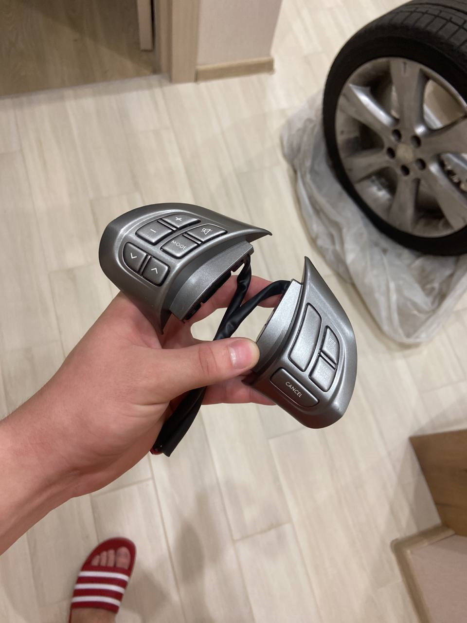 Установил кнопки звука на руль — Subaru Legacy (BL/BP), 2 л, 2007 года ...