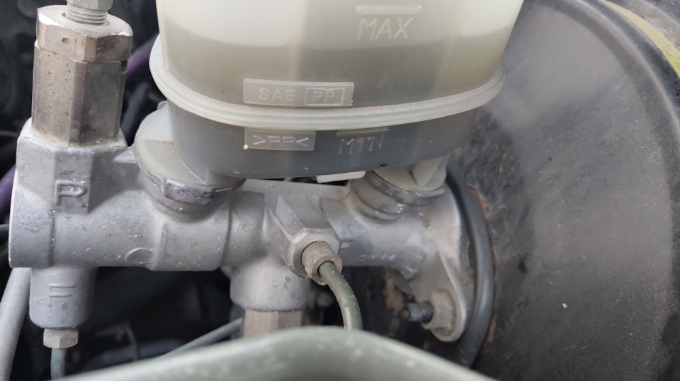 Ремкомплект главного цилиндра сцепления или как я купил новый цилиндр ...