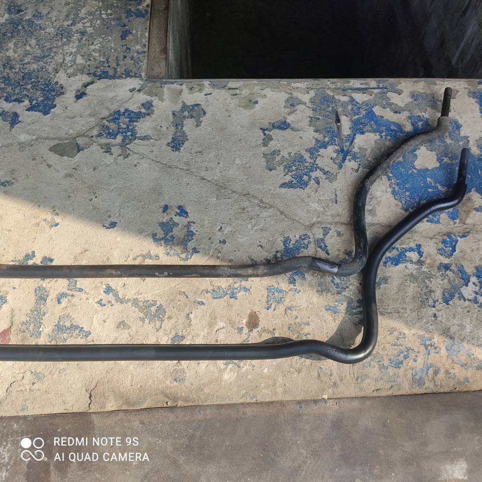 Меняем стабилизатор поперечной устойчивости. Улучшаем управляемость на ...