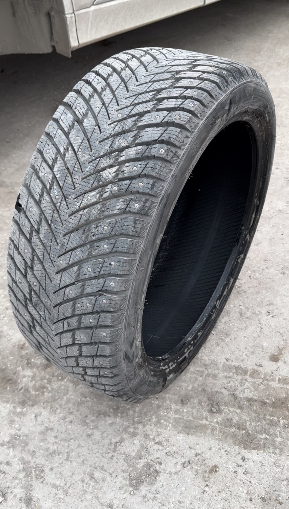 Тест-драйв в 2,000 км на китайской резине Arivo ICE CLAW ARW7 107T 275 ...