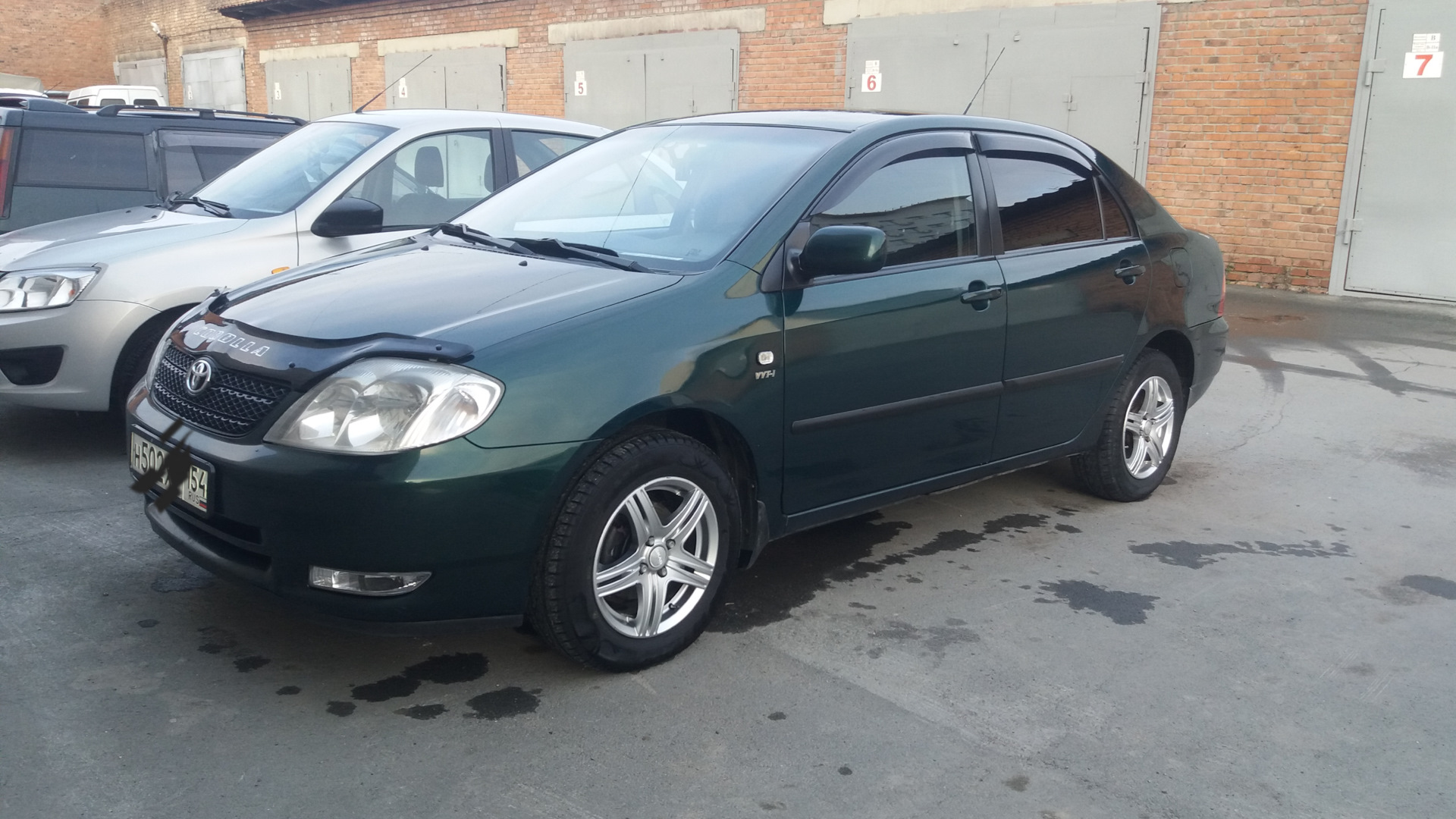 Toyota Corolla (120) 1.6 бензиновый 2003 | Зелёный перламутр на DRIVE2