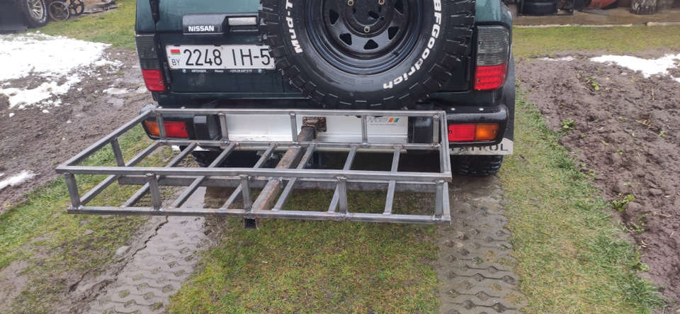 Корзина на фаркоп — Nissan Patrol GR I (Y60), 2,8 л, 1989 года | своими ...
