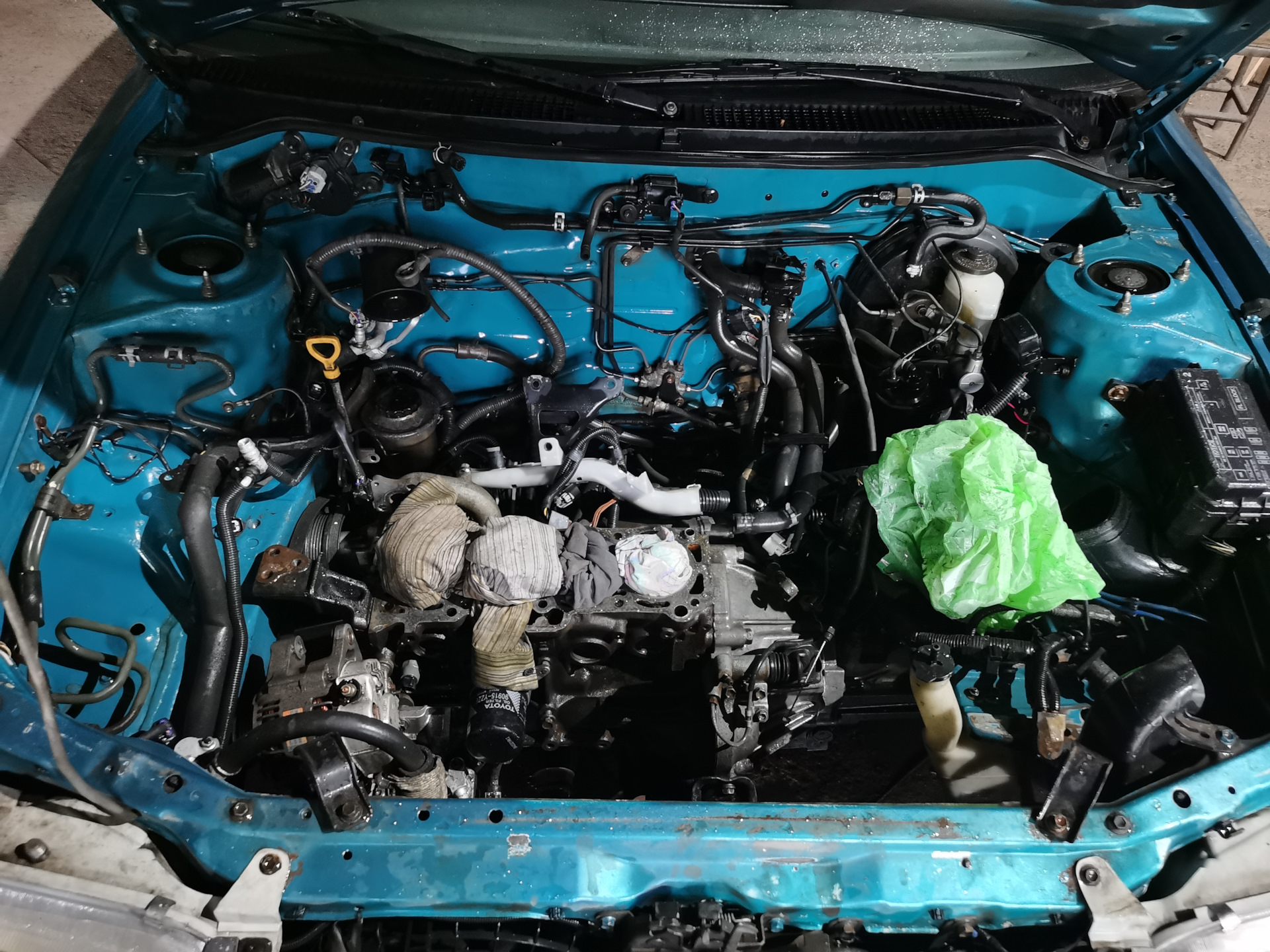 Замена поршневых колец — Toyota Corolla (100), 1,6 л, 1997 года ...