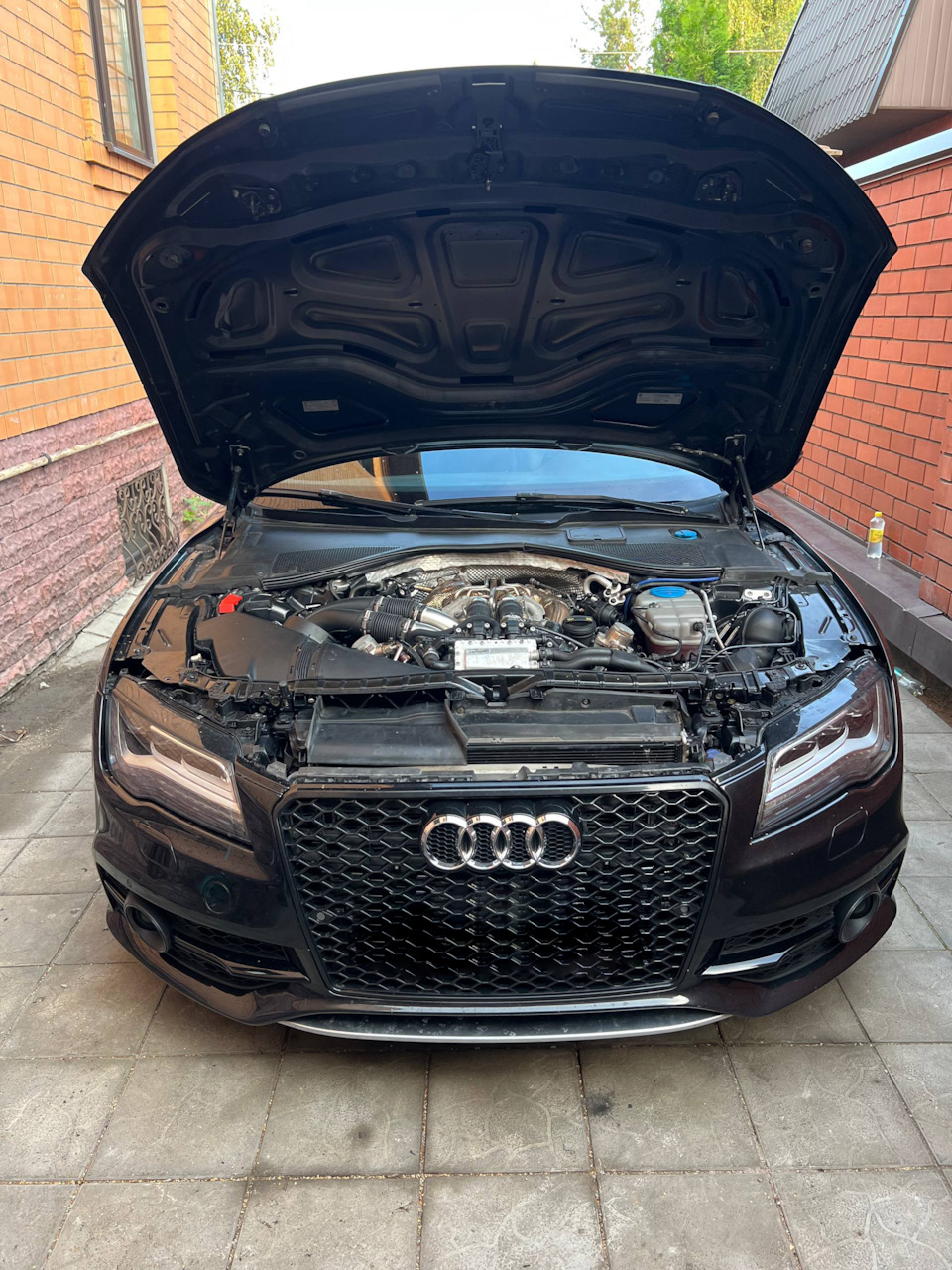 Фото в бортжурнале Audi S7 (1G)