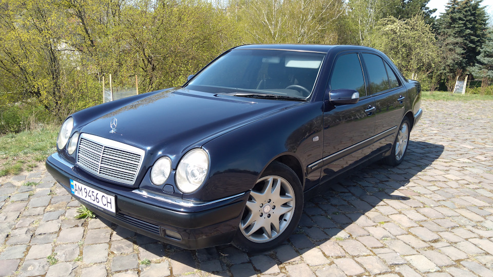 Mercedes e280 w210