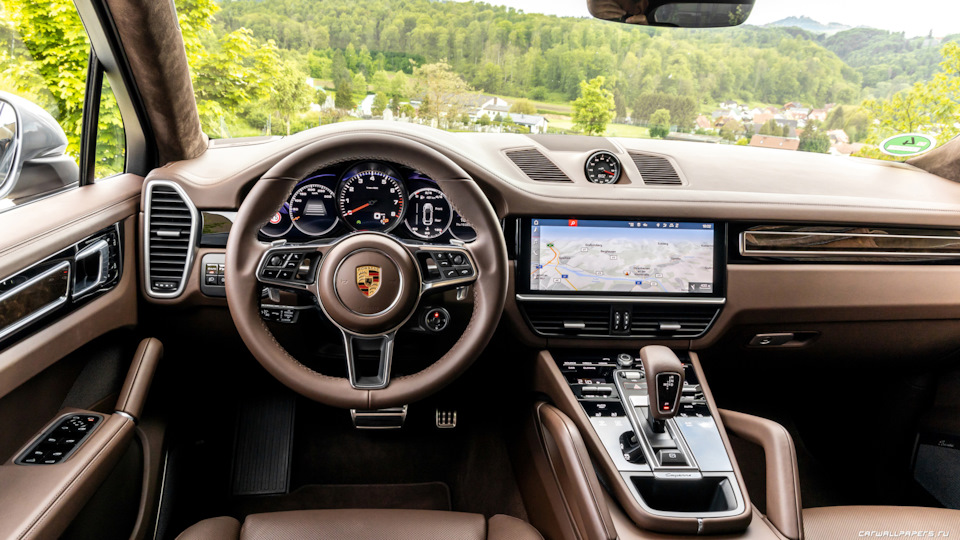 Интерьер porsche cayenne