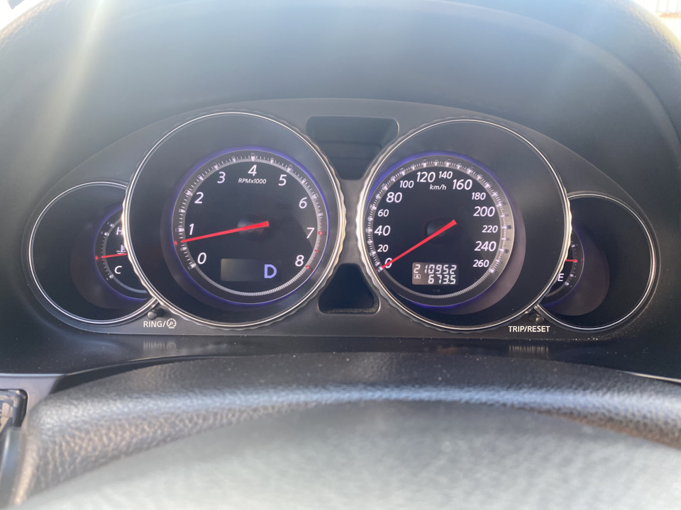 Фото в бортжурнале Infiniti M (2G)