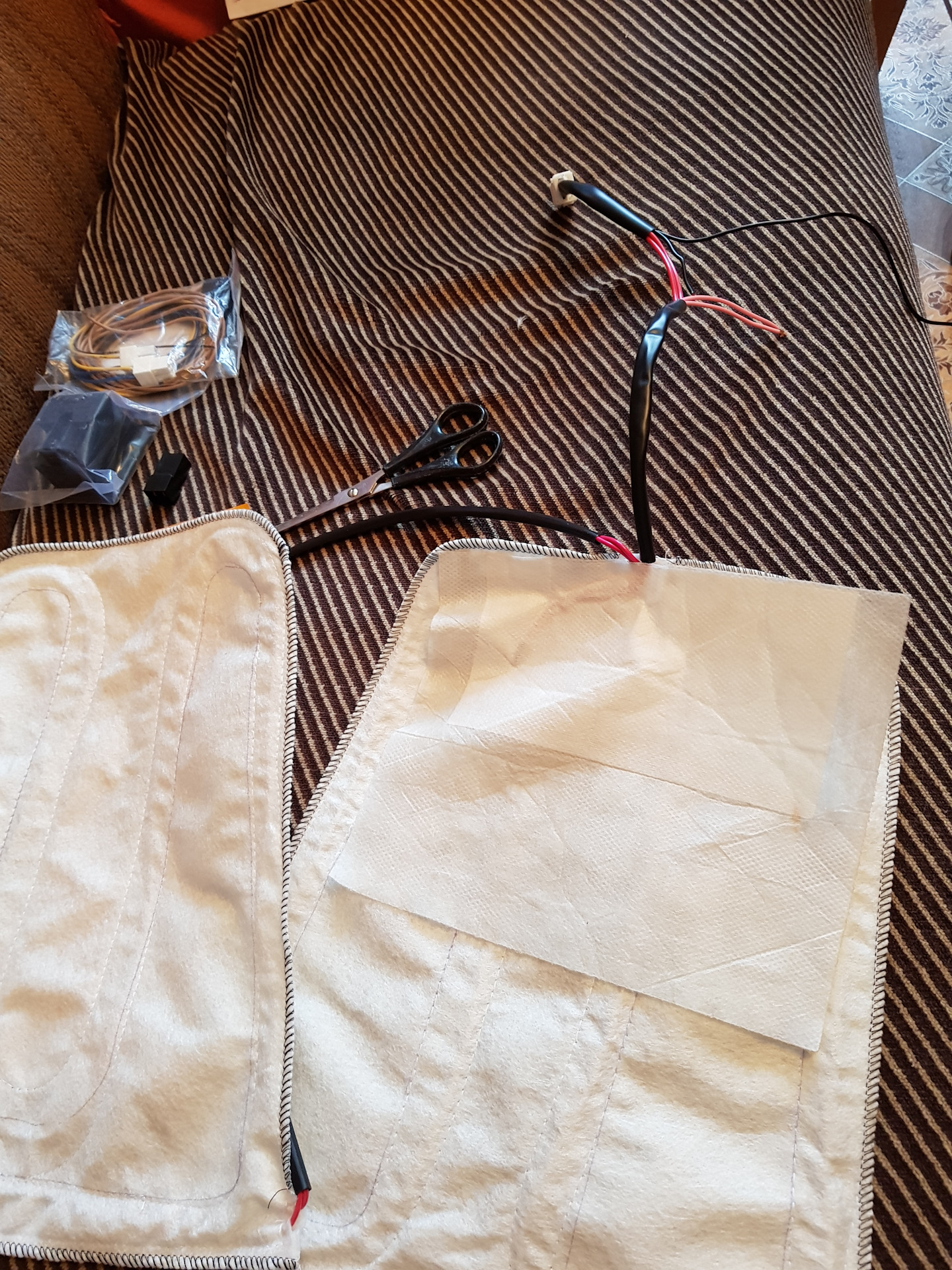 Подогрев передних сидений бмв е38. 6. Укоротить рукава кожаной куртки. Ремонт нити обогрева сидения. Подогрев сидений емеля провода реле.