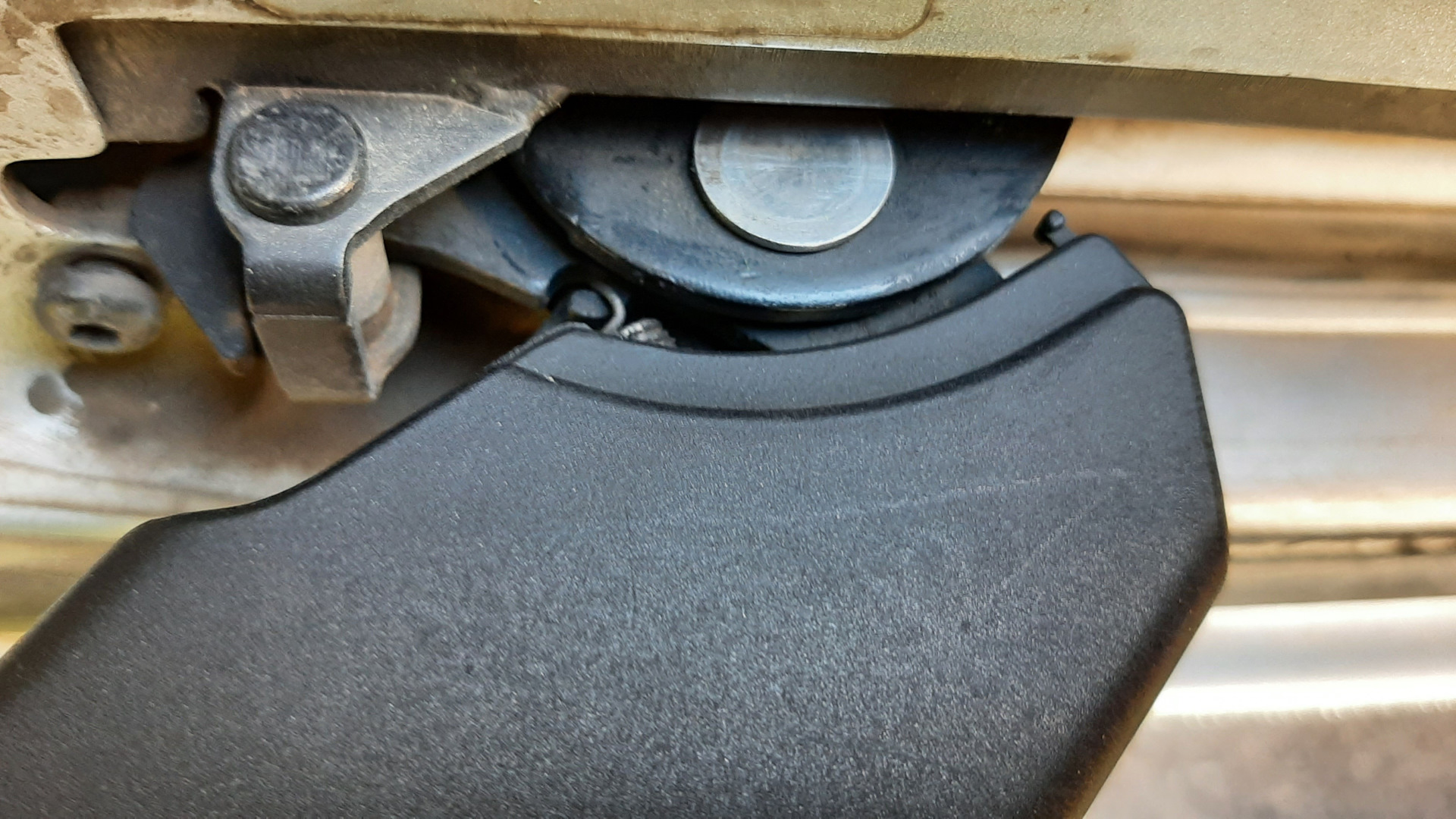 Смазка сдвижной двери — Volkswagen Multivan (T5), 2 л, 2012 года ...