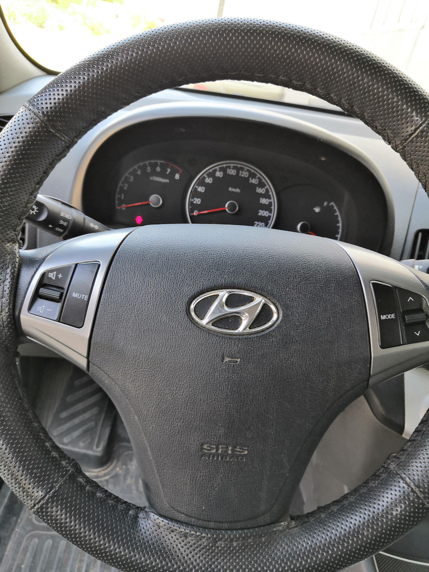 улитка для мультируля на hyundai avante улитка для мультируля на hyundai avante