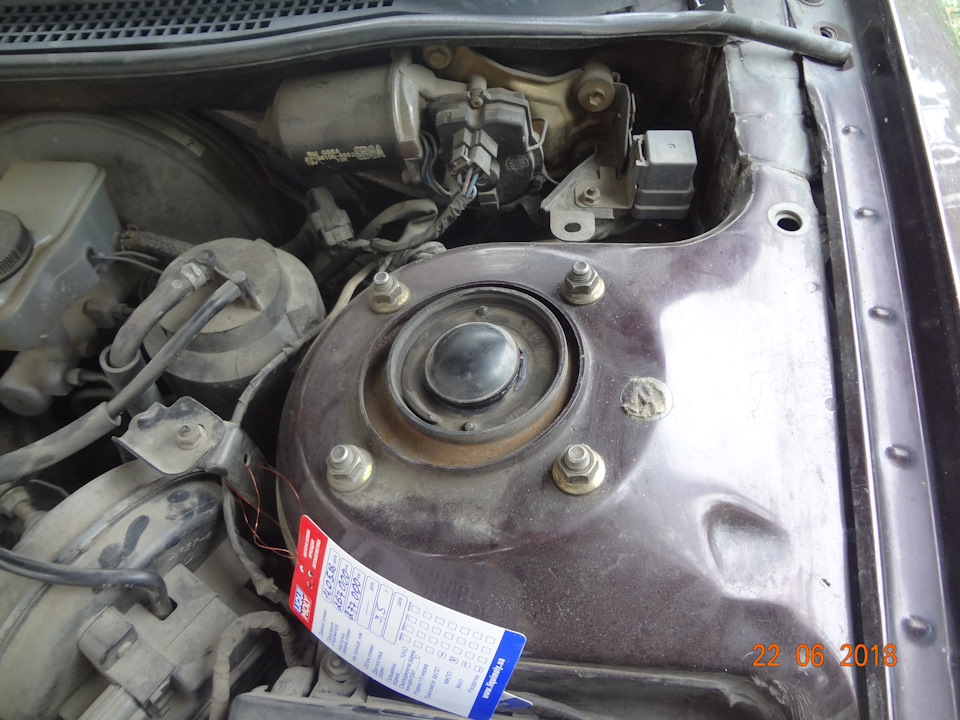 Опора стойки амортизатора, как правильно должны бить?! — Mazda 626 IV ...