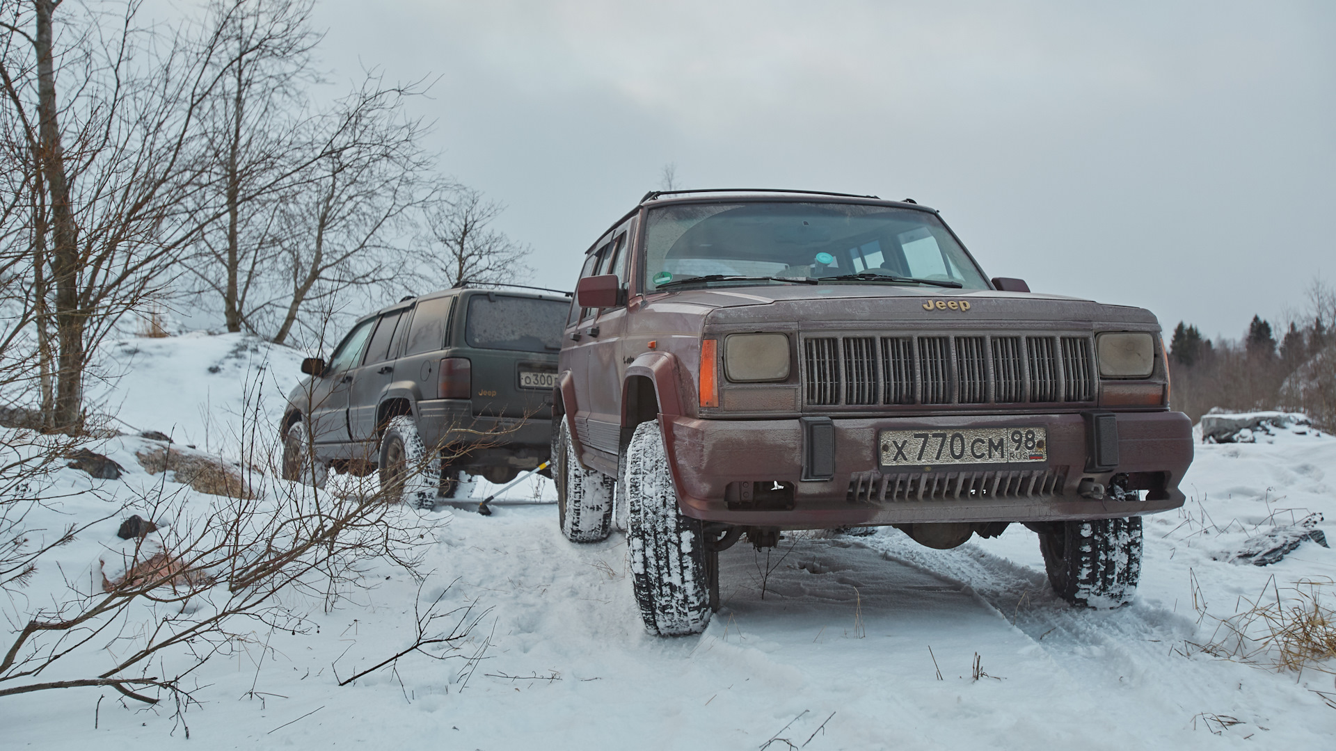 Jeep Cherokee (XJ) 4.0 бензиновый 1993 | Кирпич 4.0 242 на DRIVE2