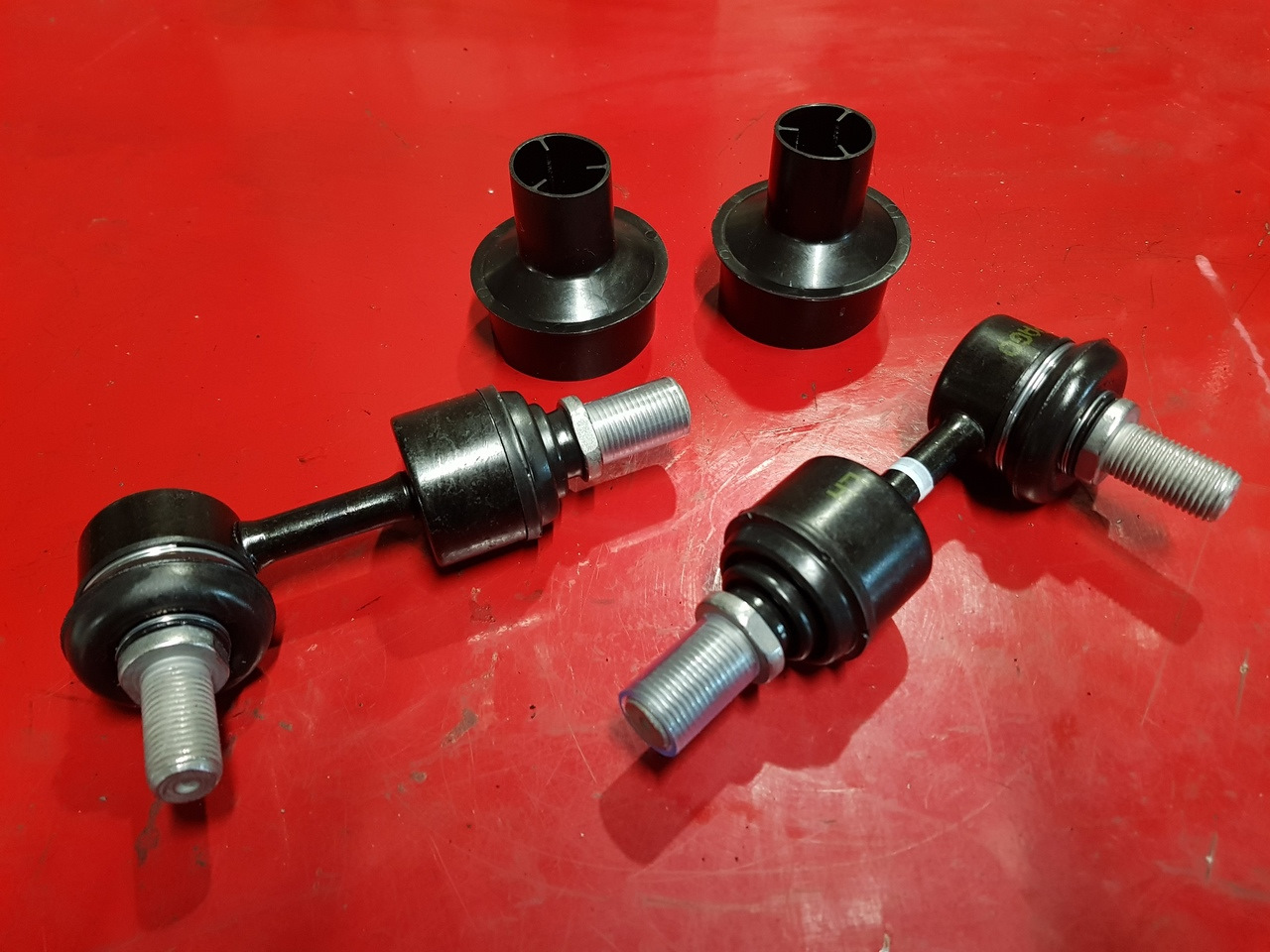 Задние стойки стабилизатора 555303R000 555403R000 — KIA Ceed SW (2G), 1 ...