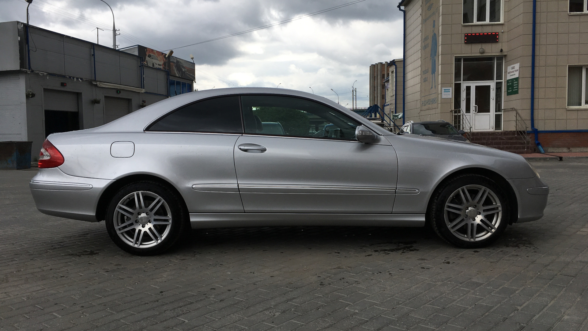 Mercedes Benz CLK w209