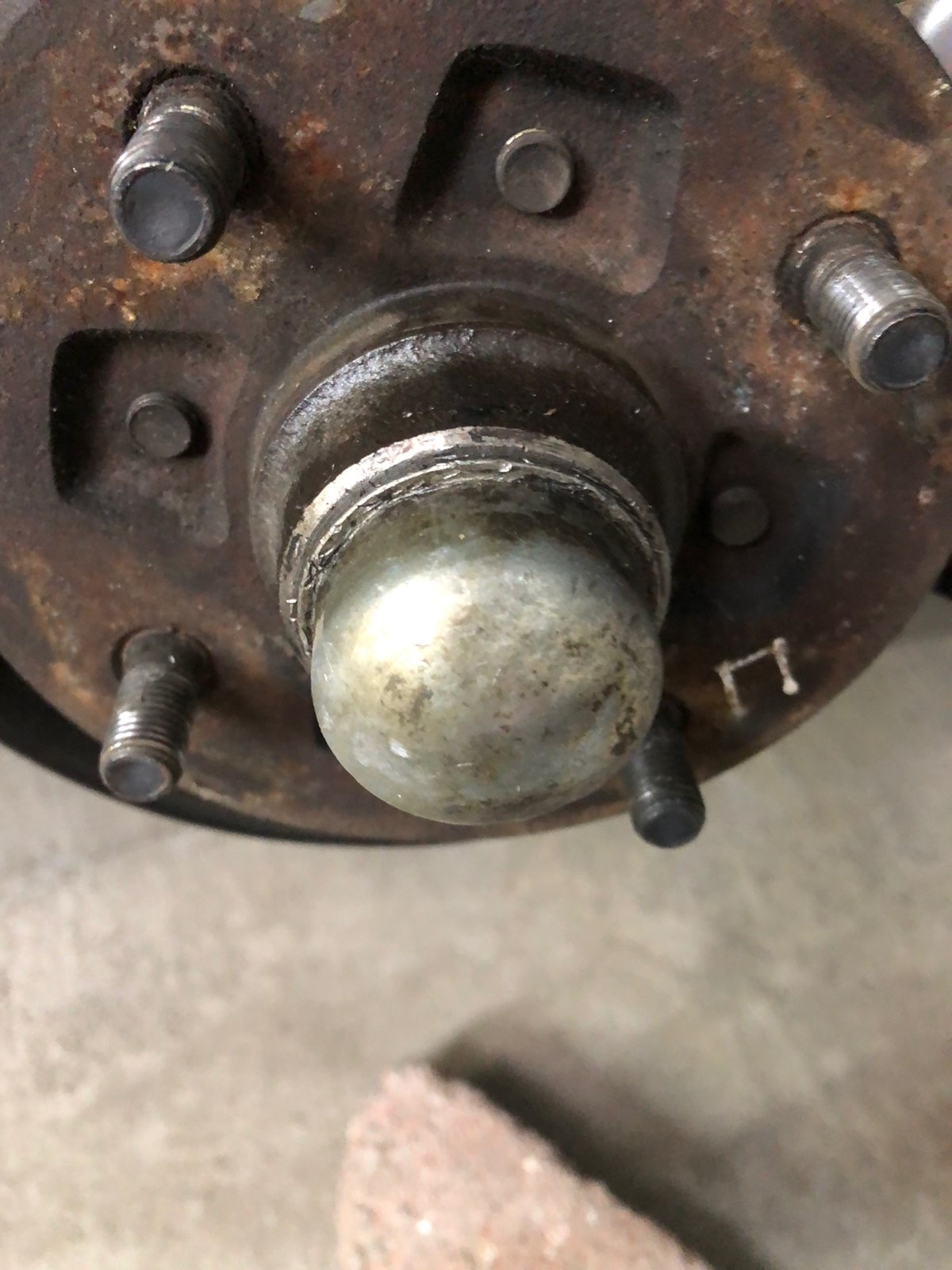 Резинки под задние пружины и колпачки ступиц — Toyota Corolla Levin ...