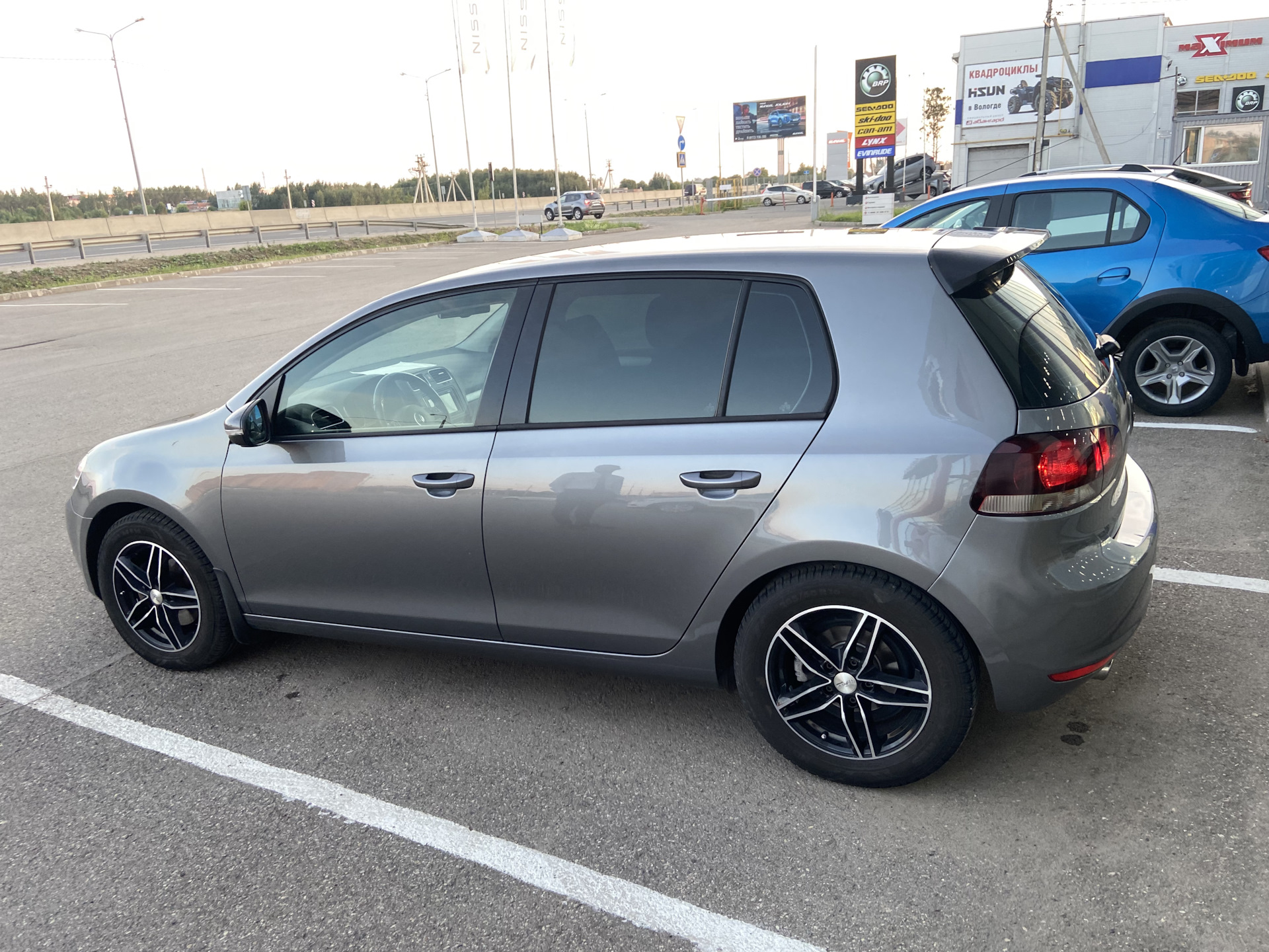 Небольшое преображение — Volkswagen Golf Mk6, 1,4 л, 2012 года | стайлинг |  DRIVE2