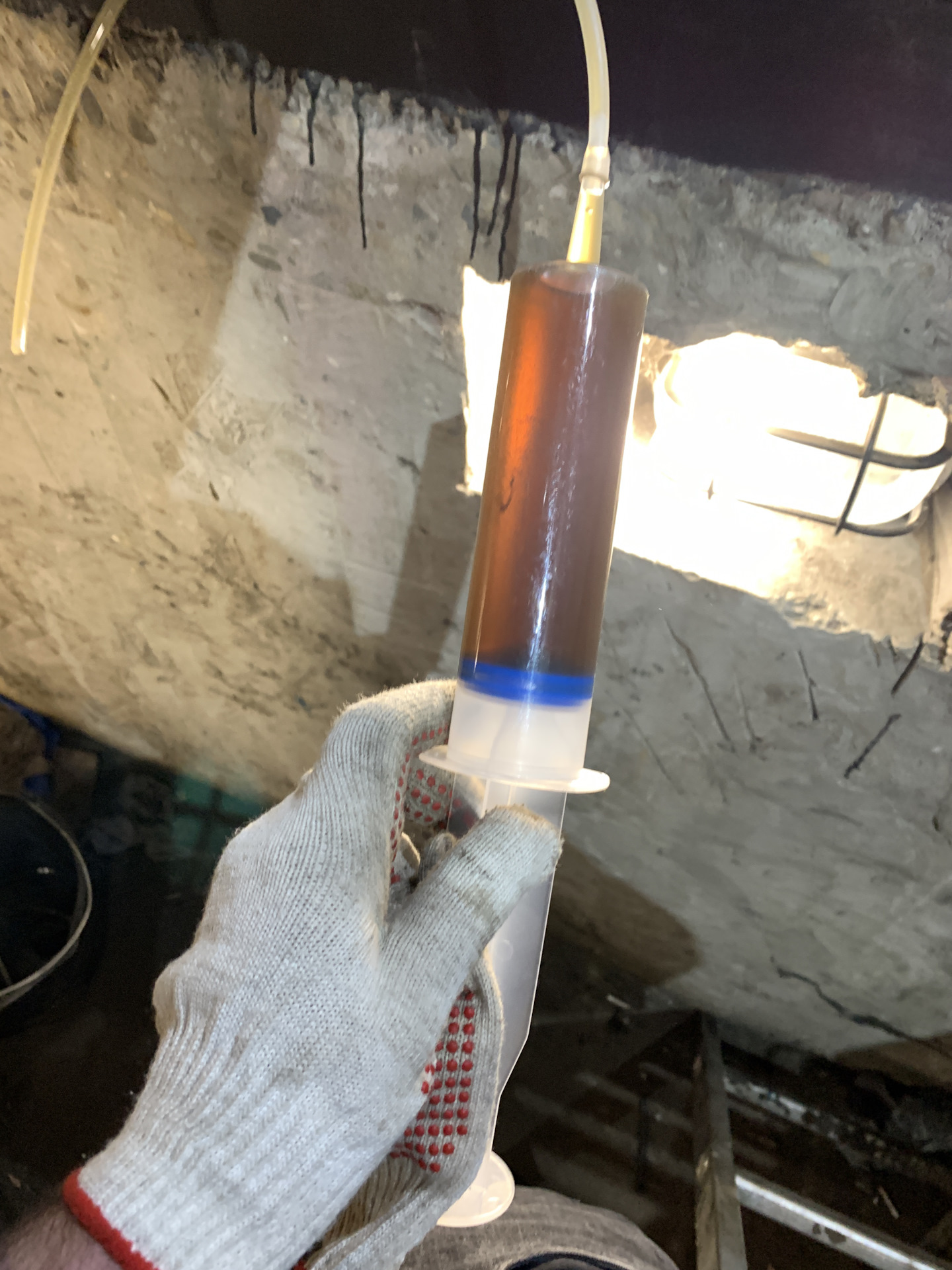 Замена масла в редукторе и двс — BMW 1 series (E81/E87), 1,6 л, 2011 ...