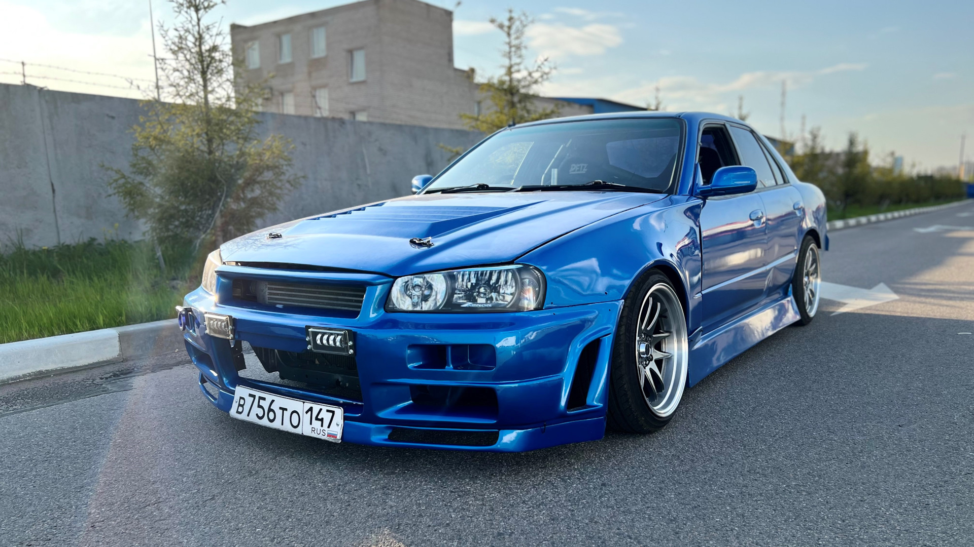 Nissan Skyline r33 JDM