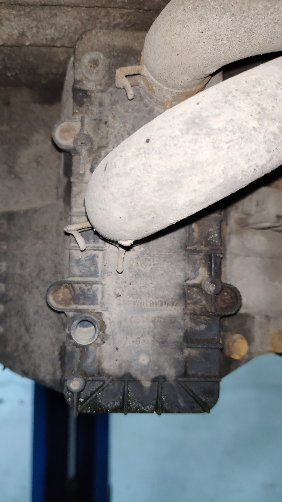 Радиатор доп печки потек — Volkswagen Transporter T4, 2 л, 1998 года ...