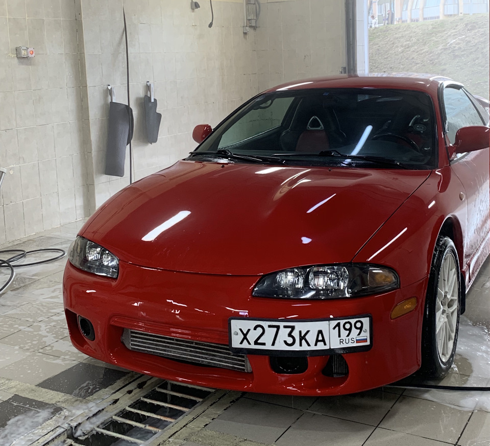 Mitsubishi Eclipse 2g Red