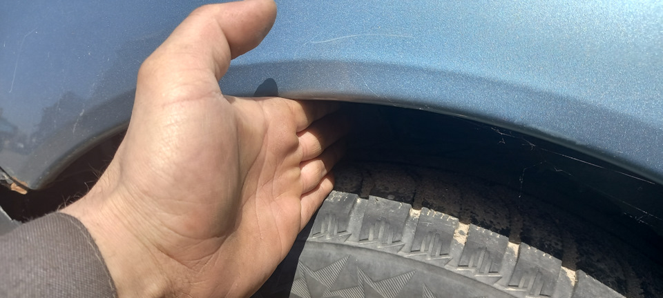 Перед — Mitsubishi Lancer IX