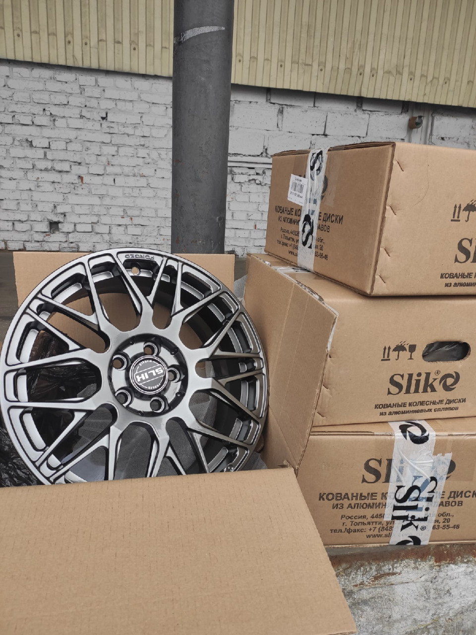 Slik L-216 на Поло — Volkswagen Polo Sedan, 1,6 л, 2017 года | колёсные ...