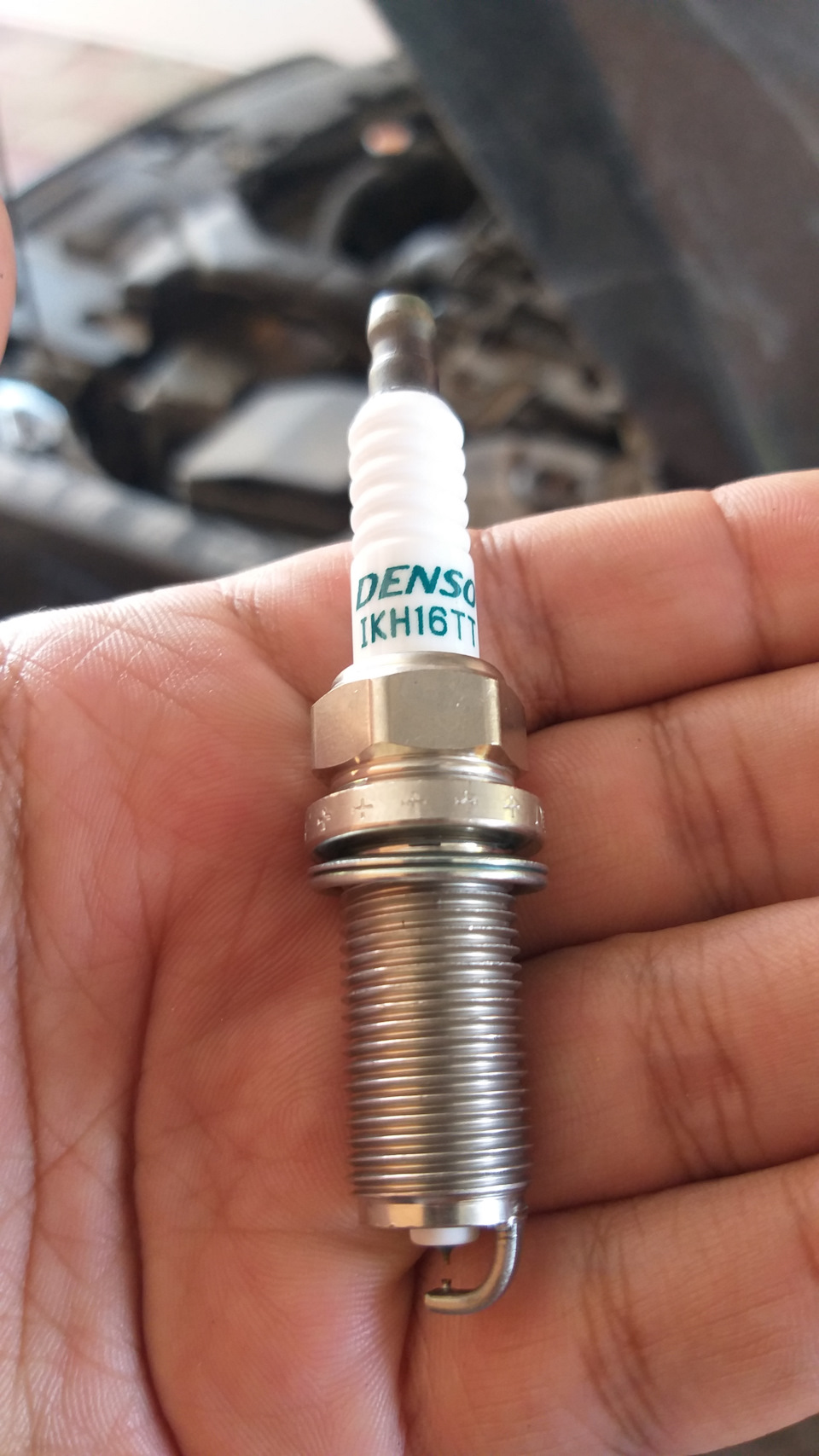 Скупой платит… трижды или история о замене свечей — Mitsubishi