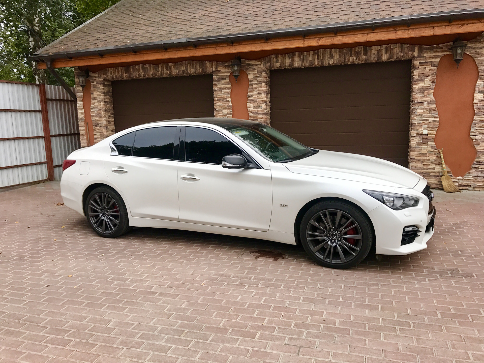 Infiniti q50 Р±РµР»С‹Р№