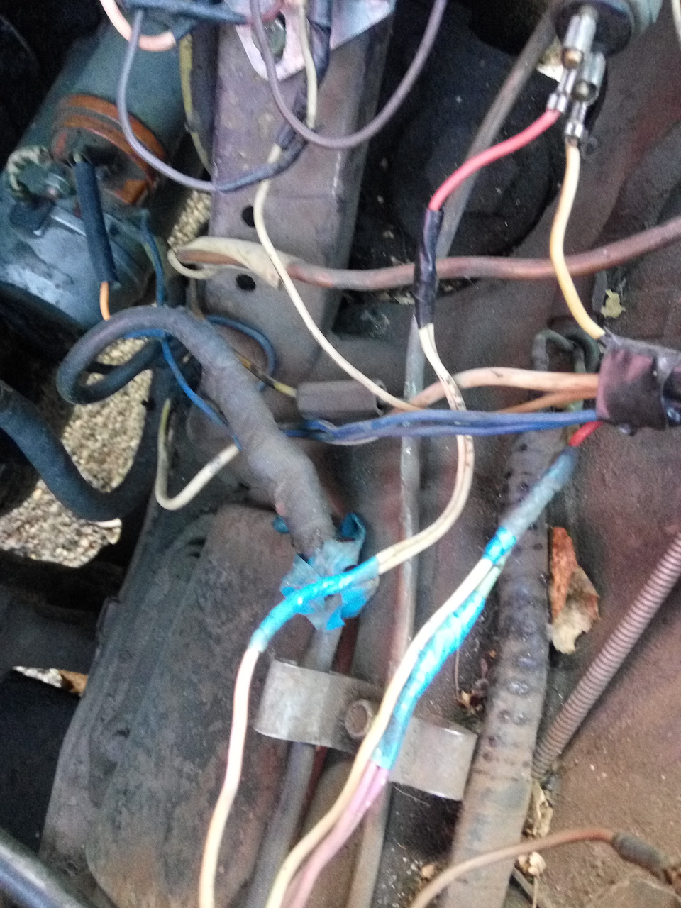 Заглохла и не заводится — ГАЗ 24, 2,2 л, 1973 года | поломка | DRIVE2