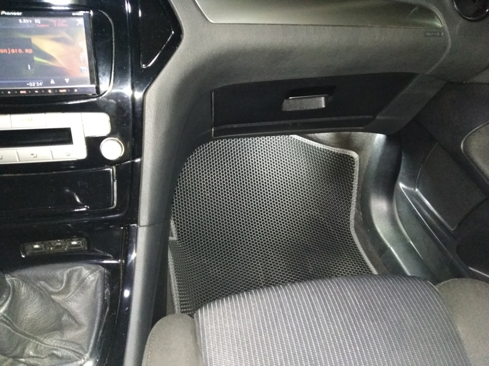 Эво коврики на мондео — Ford Mondeo IV, 2 л, 2007 года | аксессуары ...