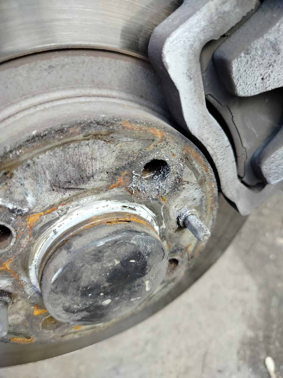 Фото в бортжурнале Lada Гранта Лифтбек (2G)