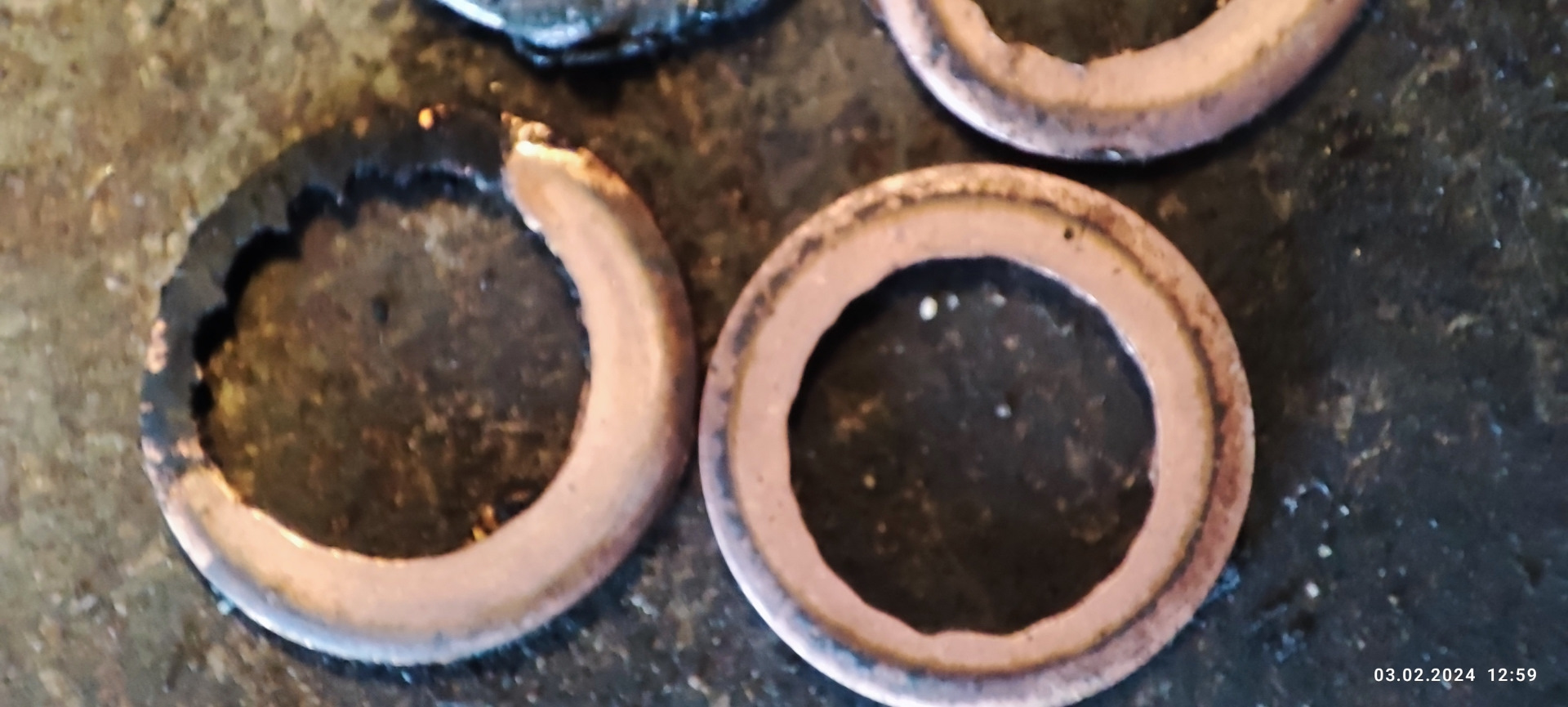 Прогар уплотнительного медного кольца топливной форсунки — Mercedes ...