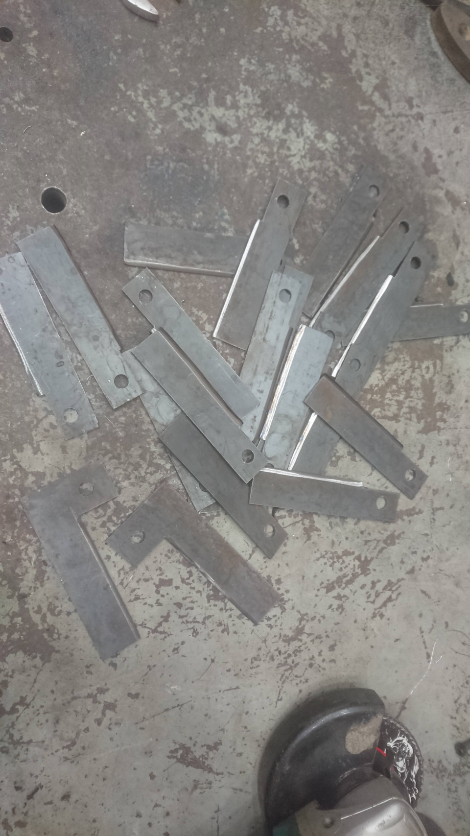 ГОРА НОЖИКОВ — ГАЗ 67