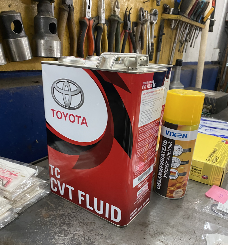 Фото в бортжурнале Toyota RAV4 (IV). Запчасти на фото: 0121004