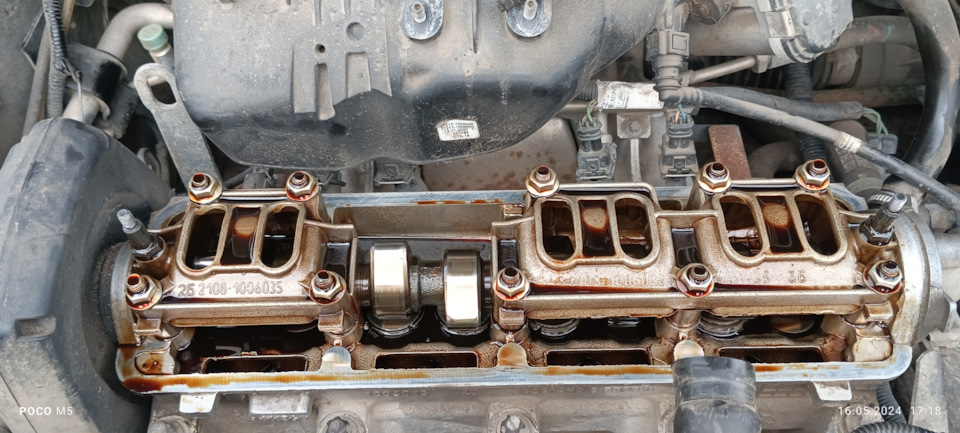 Вот так выглядит двигатель внутри, после вскрытия — Lada Гранта Лифтбек (2G). Запчасти на фото: 262108