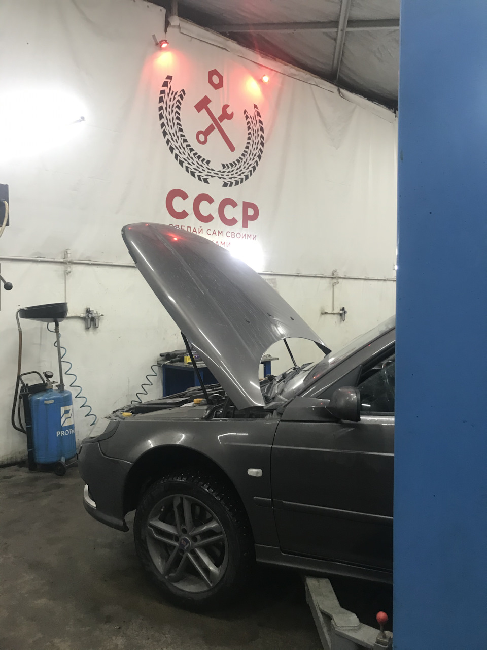 46. Очередная замена масла с промывкой — Saab 9-5, 2,3 л., 2007 года ...