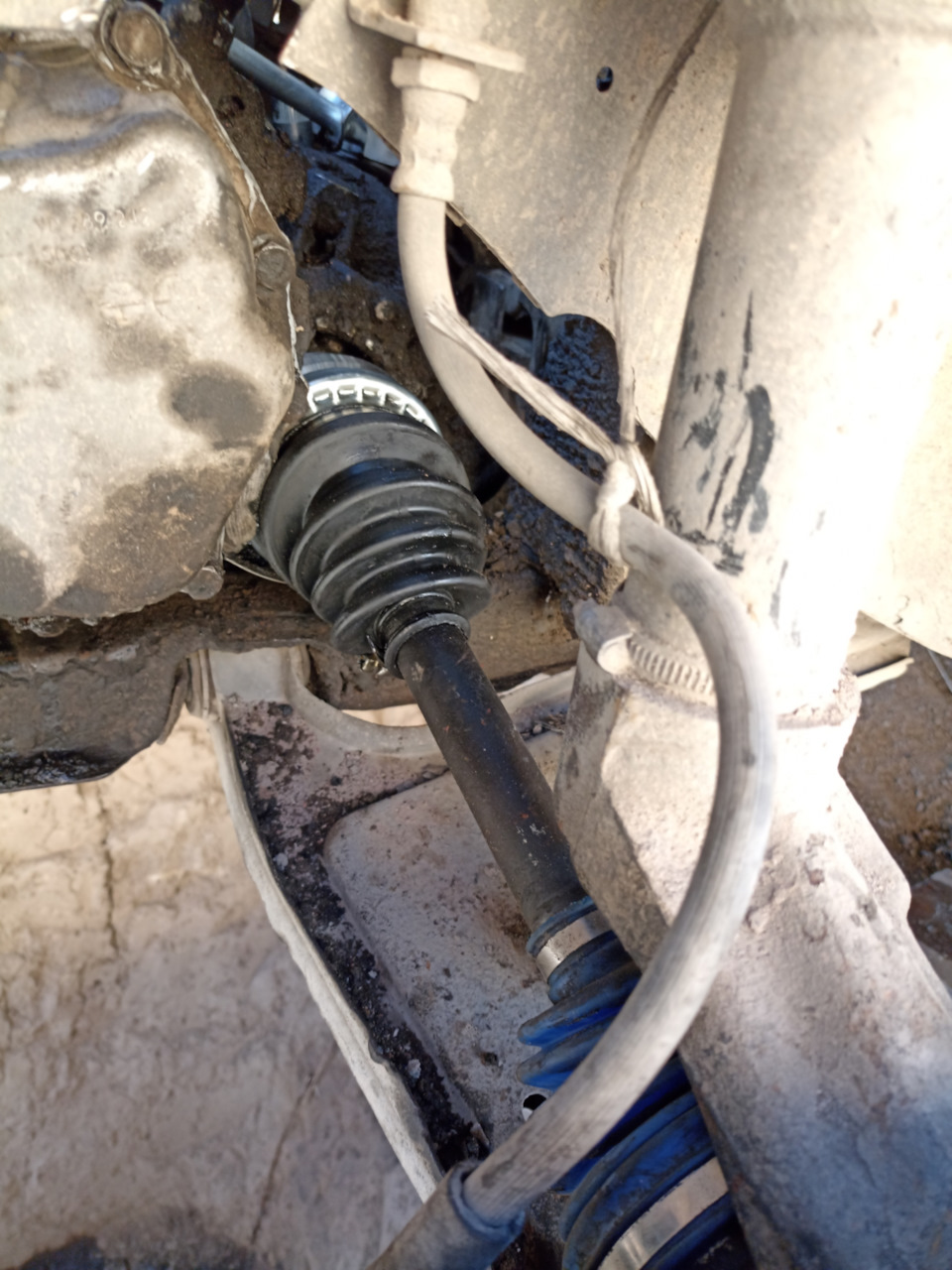 Продолжение ремонта, сцепление от Нексии, шрусы, кулиса вертолёта ...