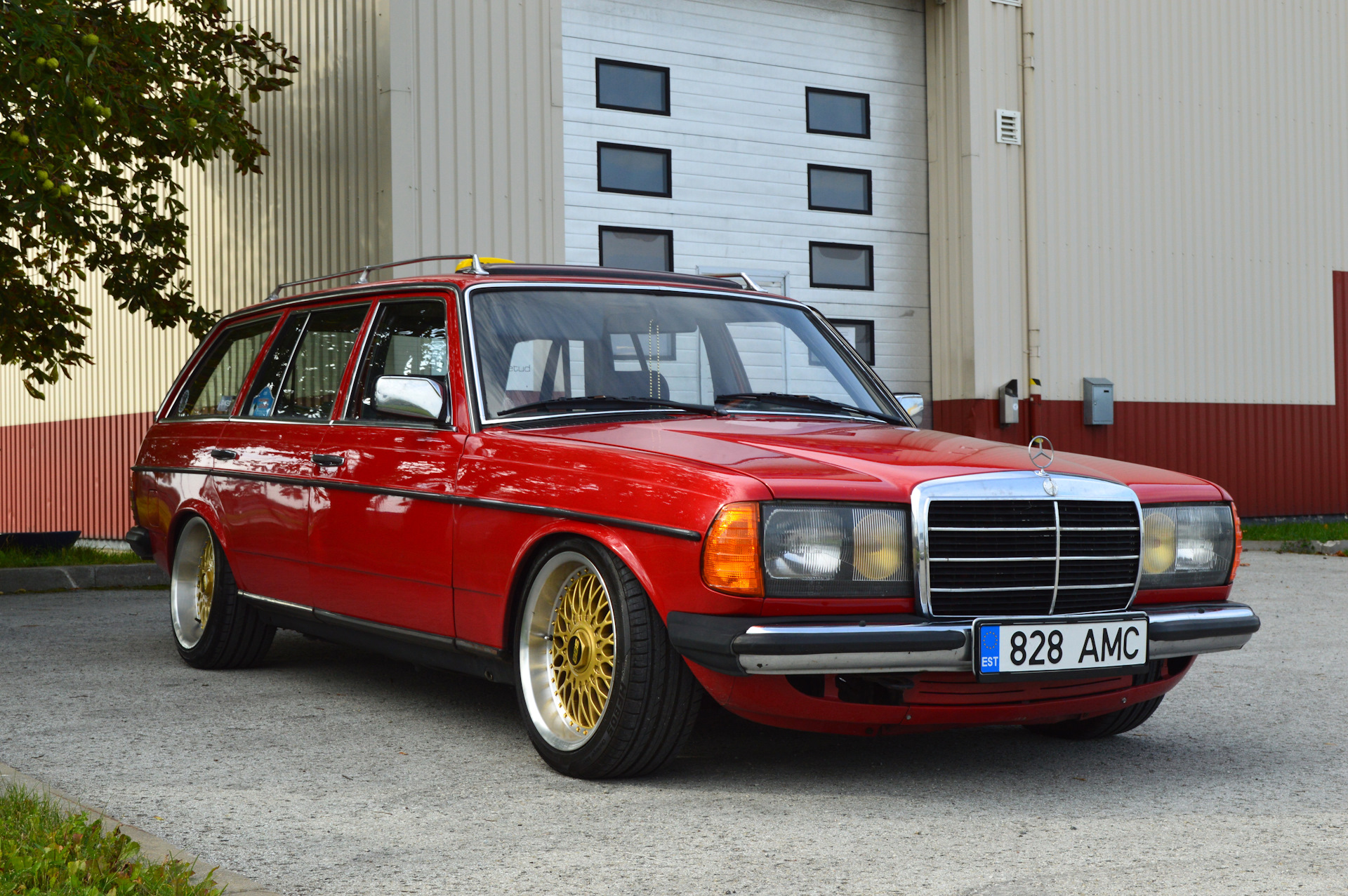 Мерседес w123. Mercedes-Benz w123. Мерседес Бенц w123. Mercedes-Benz w123 универсал. Mercedes-Benz w123 t.