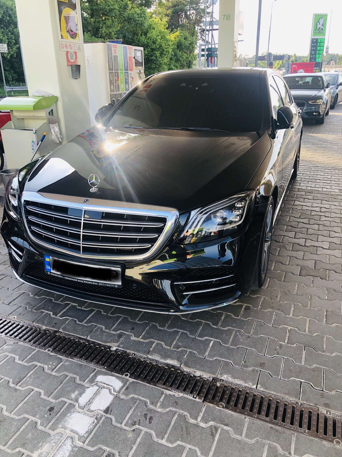 W222 стекло. Лобовое стекло mercedes w222 атермальное fyg. W222 стекло. Mercedes w222 drive2. A2226706900.