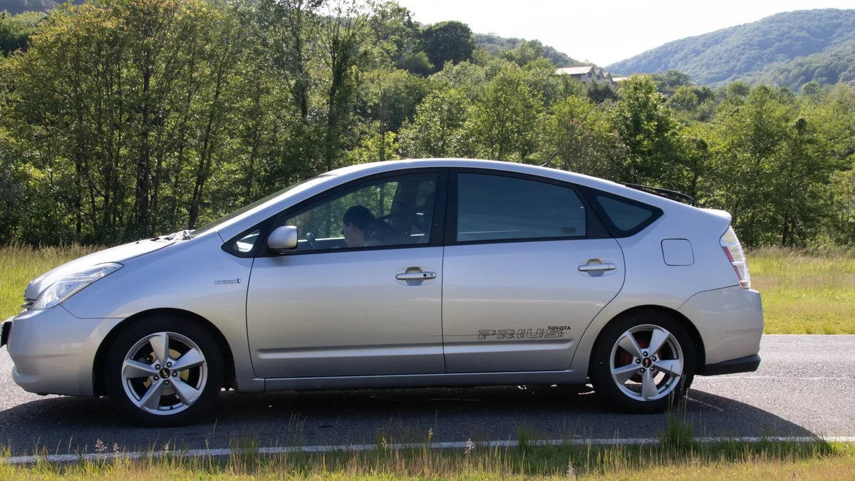 Toyota Prius (20) 1.5 бензиновый 2010 | на DRIVE2