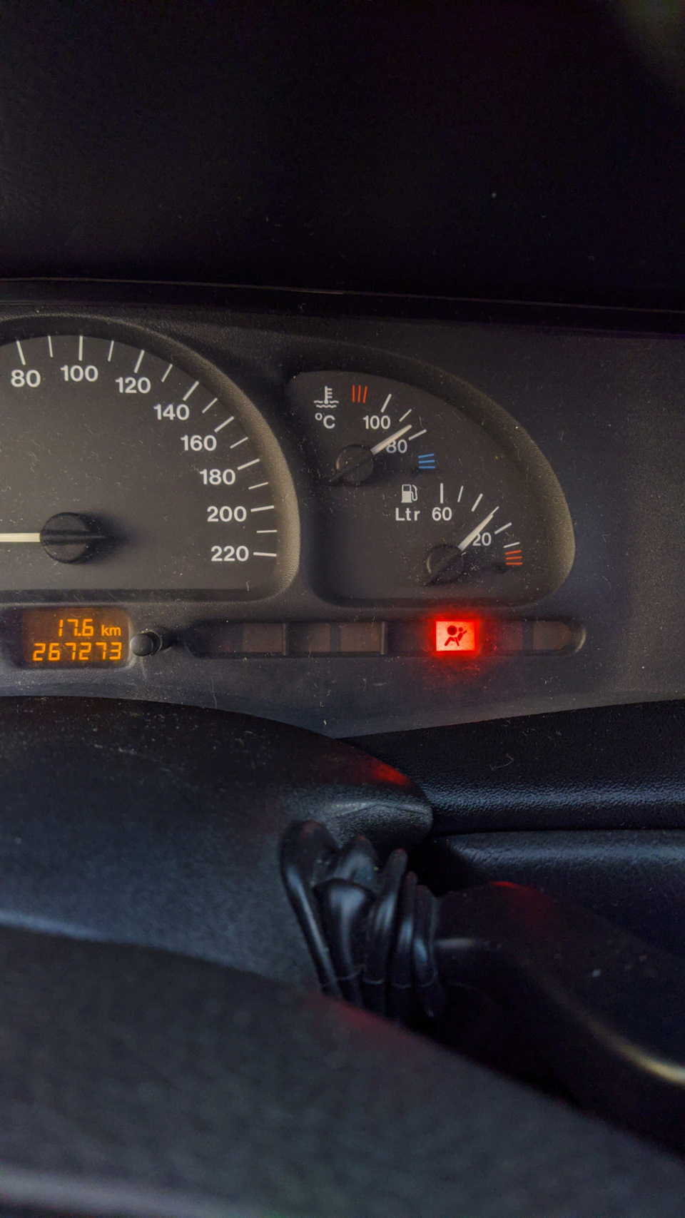 Эх, да что ж такое… (Опять масло и… Аирбэг!) — Opel Vectra B, 1,6 л ...