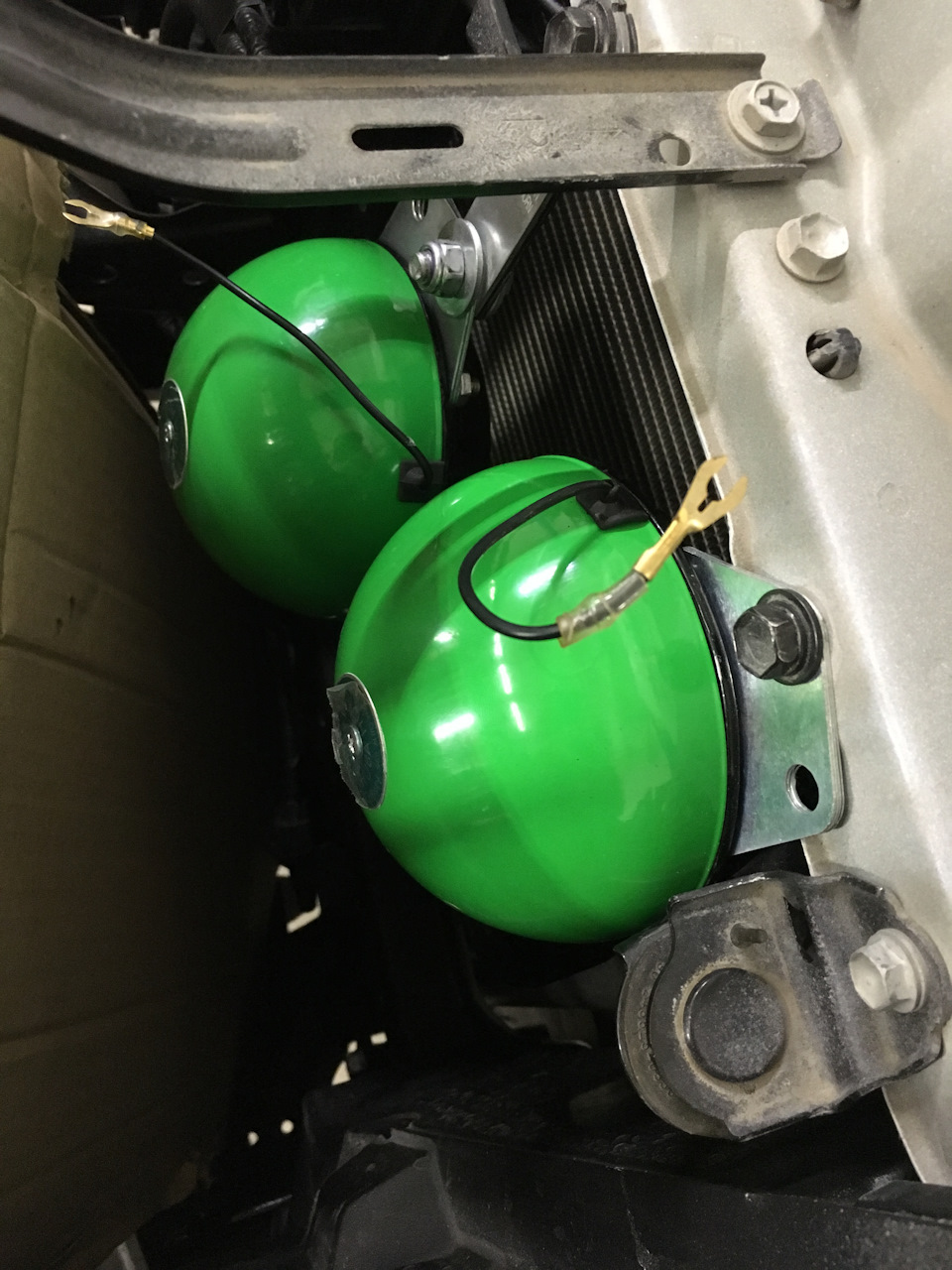 Замена звуковых сигналов. — Toyota Land Cruiser Prado 150-series, 2,7 л ...