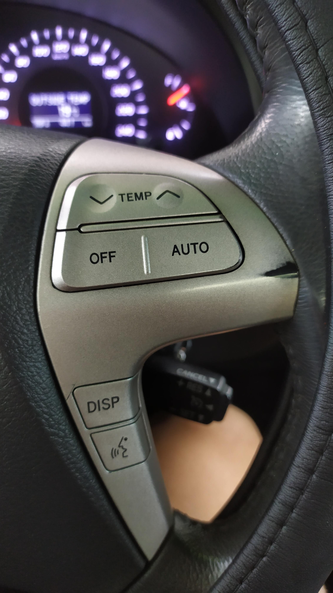 Как снять кнопки руля камри 40 Кнопки руля Toyota Camry 40 замена - Toyota Camry (XV40), 2,4 л, 2010 года аксес