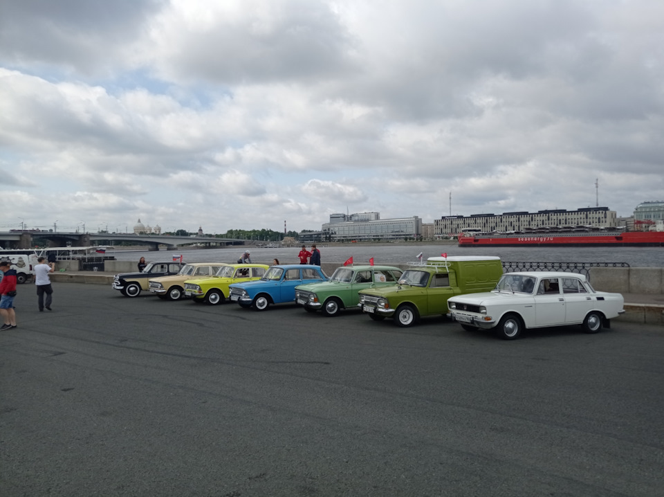 День Москвича 2023 — ИЖ 2715, 1,5 л, 1981 года | покатушки | DRIVE2