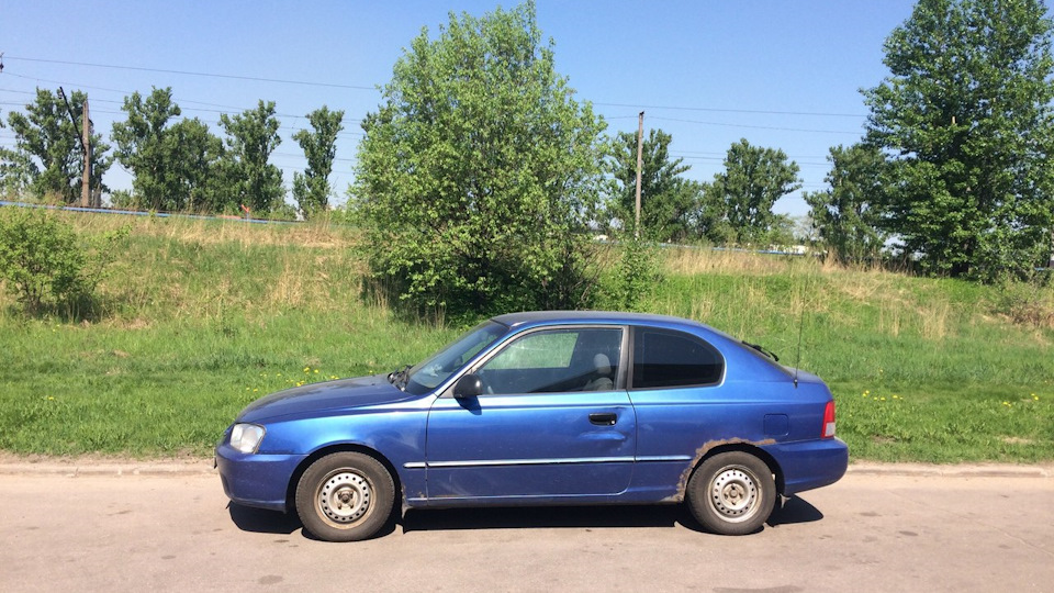 Hyundai Accent (2g) 1.6 бензиновый 2001 