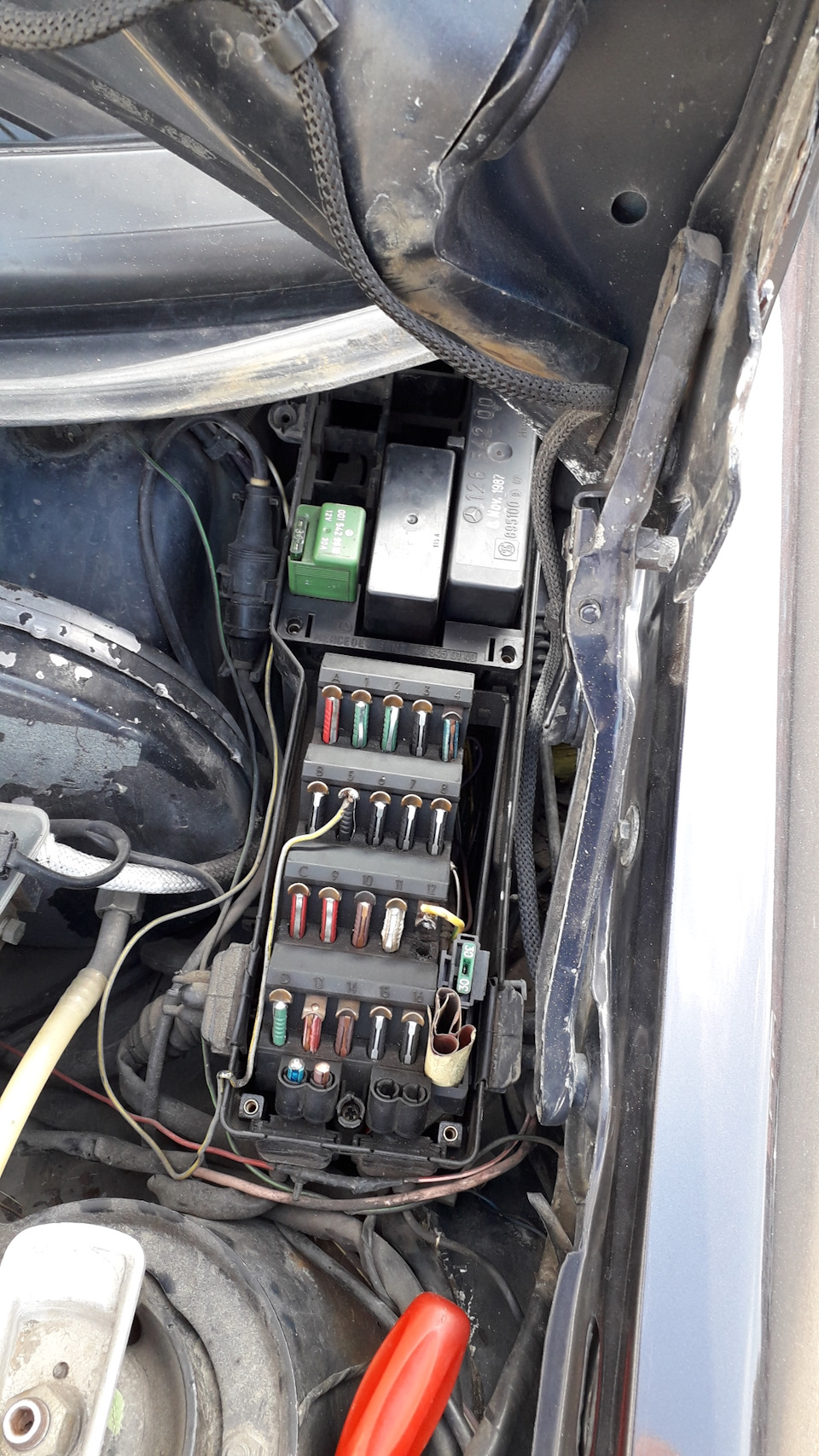Реле поворотов мерседес 124 38. Реле поворотов - Mercedes-Benz E-class (W124), 2 л, 1987 года поломка DRIVE2