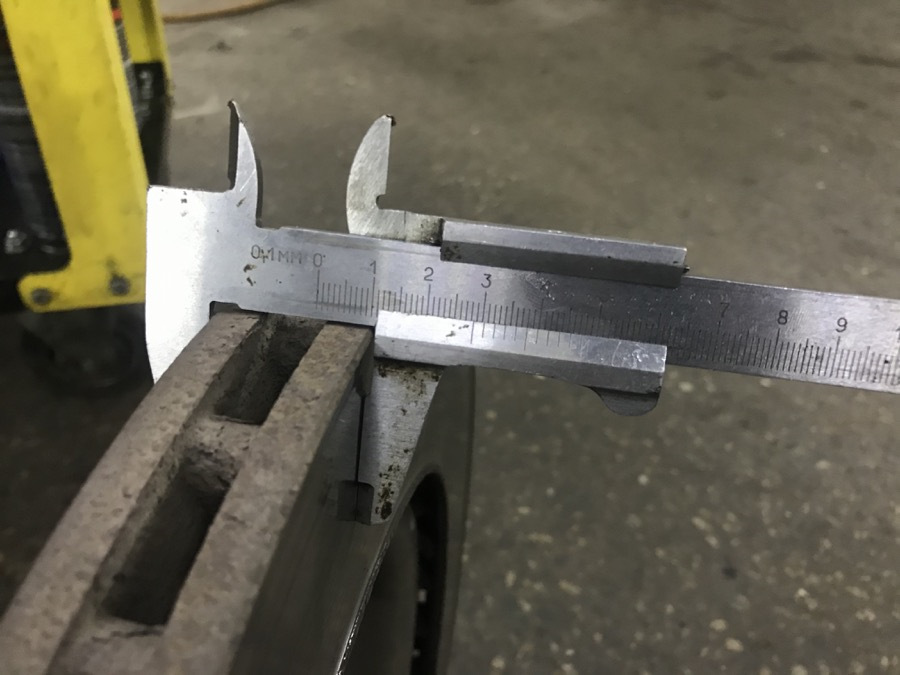 34. Жидкость в ГУРе. Передние тормоза. Течь сальника хвостовика — Land ...