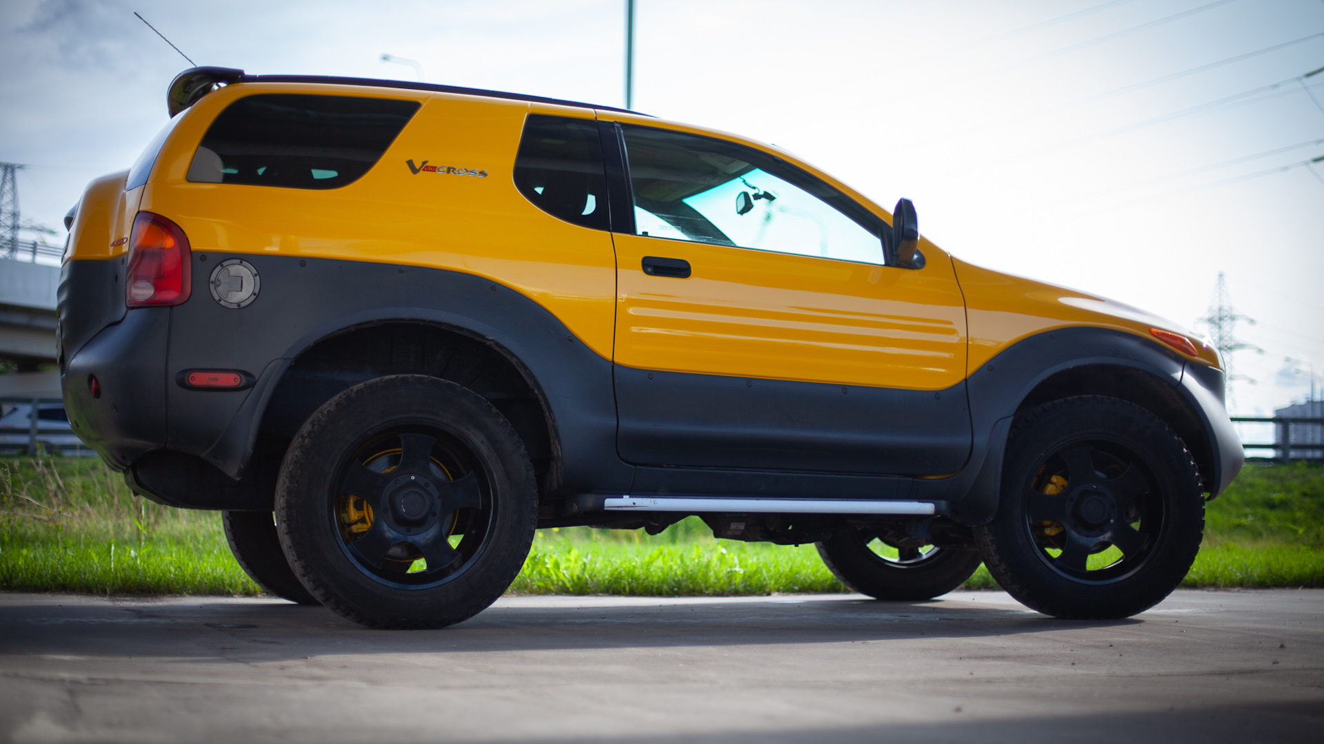 Isuzu VEHICROSS 2000