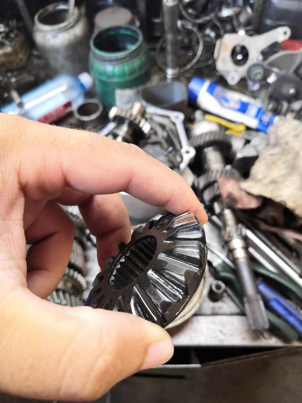 Чуть уставшие сателиты — Lada Granta